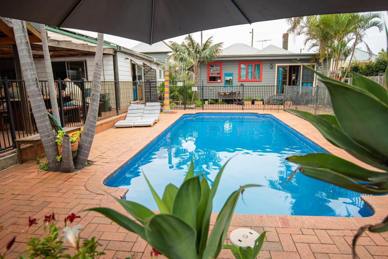 Backpackers Newcastle Hostel Exterior photo